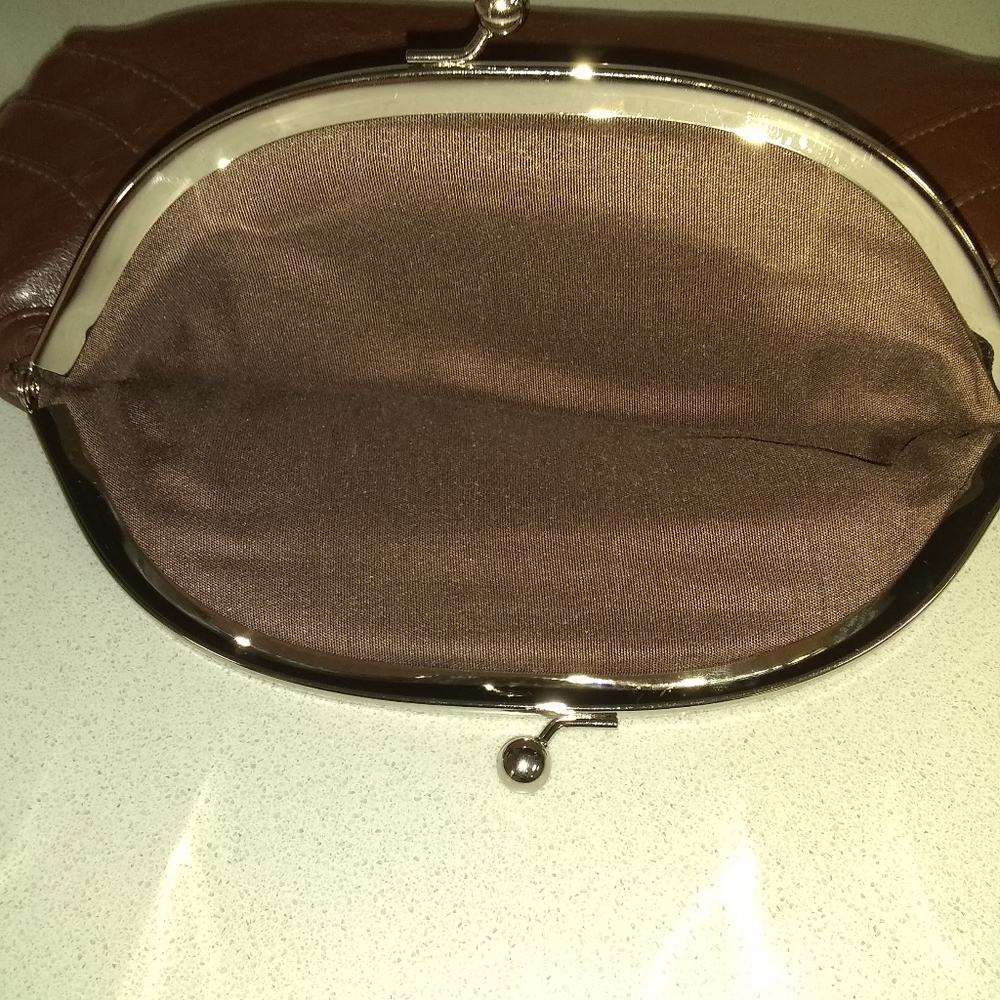Brown clutch - Picture 7 of 7
